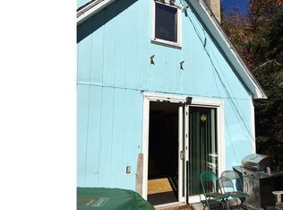 353 Crabtree Point Rd, North Haven, ME 04853