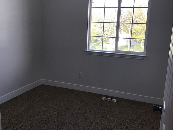 3rd image of 7284 S Jasper Hill Dr