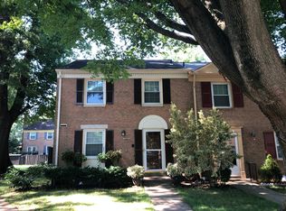 7227 Hillmead Ct, Springfield, VA 22150