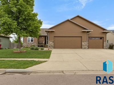 4001 W 84th St, Sioux Falls, SD, 57108