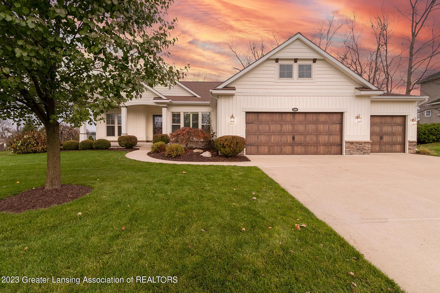 11266 Jerryson Dr photo 1