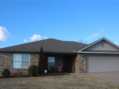 522 Eagle Dr, Gravette, AR, 72736