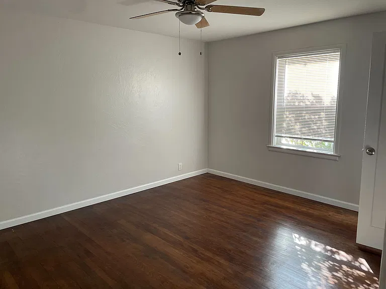720 Virginia St — Photo 9