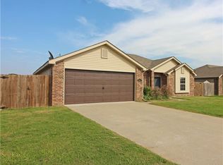 5303 SW Sahara St, Bentonville, AR 72713