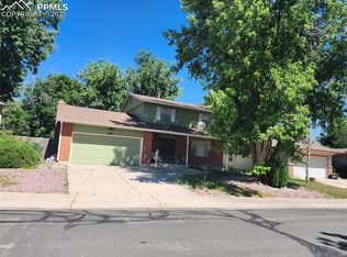 2961 W Whileaway Cir, Colorado Springs, CO 80917