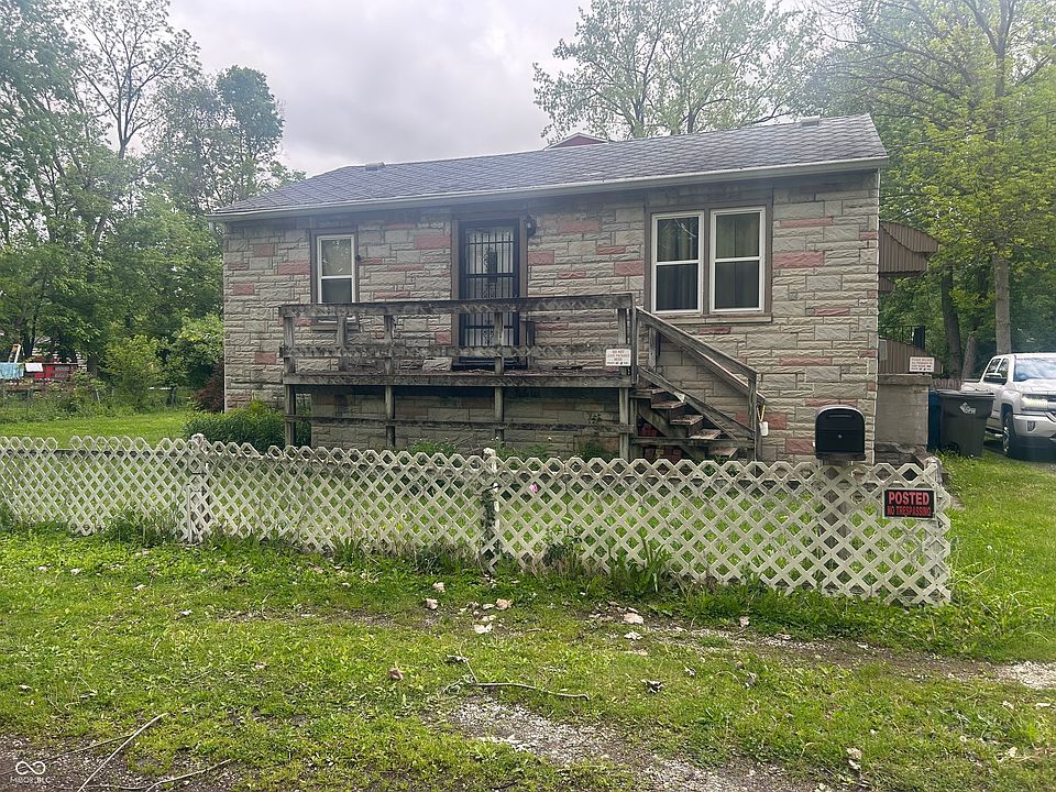 1st image of 1614 E 72nd St