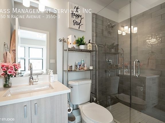 4th image of 3550 N Racine Ave APT 3