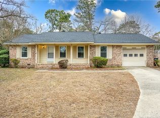 1601 Old English Ct, Fayetteville, NC 28304