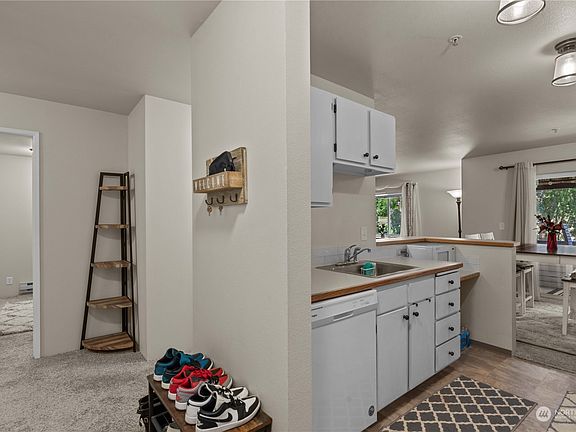 3rd image of 667 4th Street NE #K 201