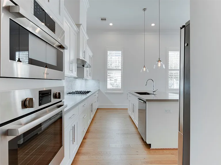 8736 Oak Kolbe Ln — Photo 15