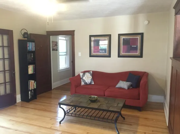 517 Vine St, Greensburg, PA 15601