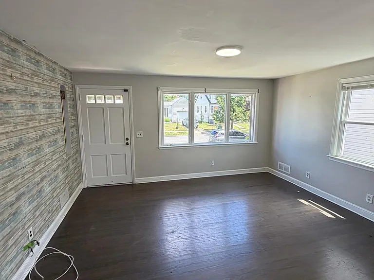 629 Erudo St — Photo 1