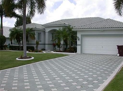 2nd image of 12221 NW 26th St