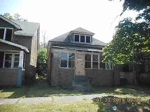 4432 Hurlbut St photo 1