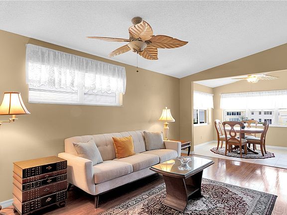 5th image of 540 Grove Isle Cir APT 208