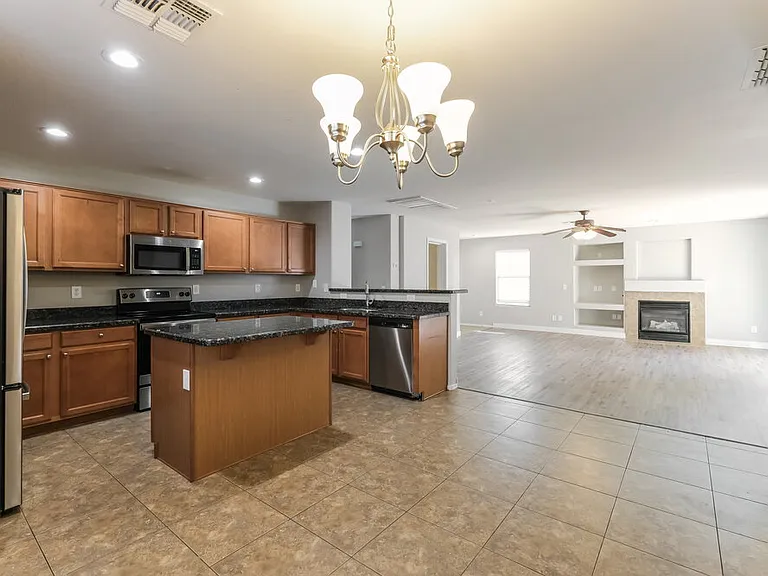 2029 W Allens Peak Dr — Photo 7