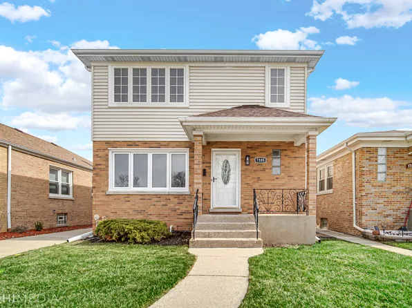 7335 N Oconto Ave, Chicago, IL 60631