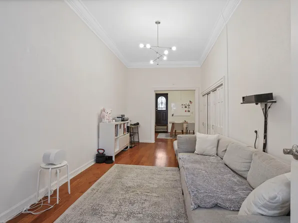 6 Lombardy Street image 20 of 48