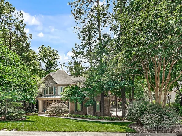 971 Aberdeen Ct NW, Concord, NC 28027