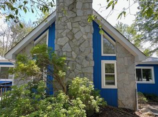 7665 Diane Ct, Tobyhanna, PA 18466