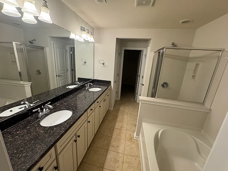 16205 Annahill Ct — Photo 13