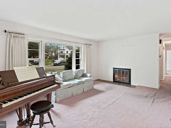 3rd image of 6610 25th St N