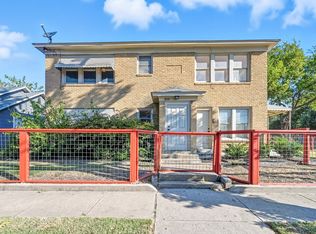 800 W Lowden St, Fort Worth, TX 76110