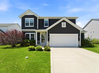 528 Hampton Manor Ct, Valparaiso, IN 46385