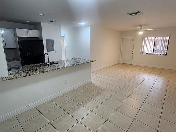 3rd image of 6013 10TH Avenue N #208