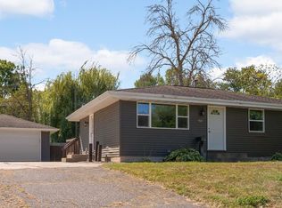 9041 Northwood Cir, New Hope, MN 55427