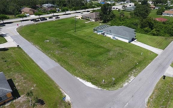 5th image of 4500 Lee Blvd