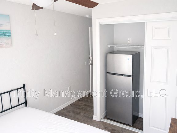 5th image of 1509 Winding Way E Room 4