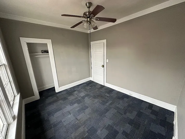 403 S Broad St SW — Photo 8