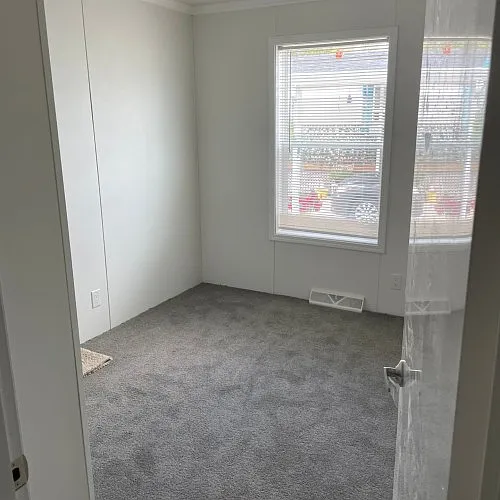 450 Noah Dr — Photo 17
