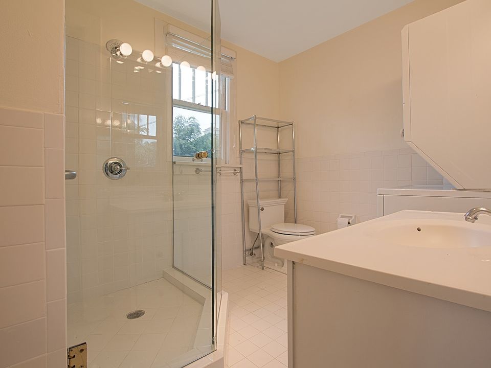 1st image of 258 Seminole Ave APT 2