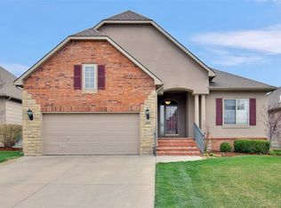 3134 N Lake Ridge Ct, Wichita, KS 67205