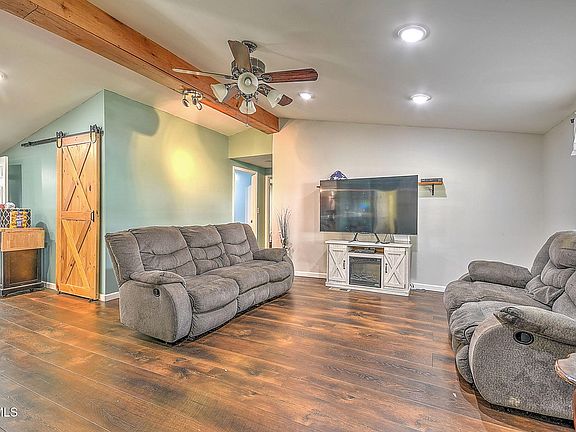 3rd image of 4777 Yuma Rd