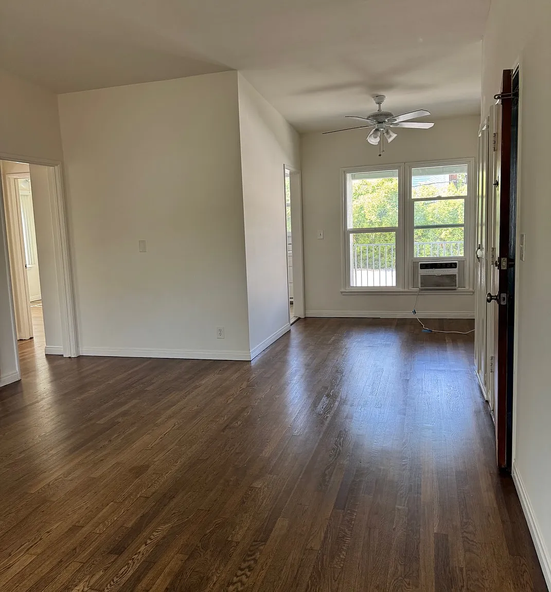 2 bed, $2,900 — Photo 2