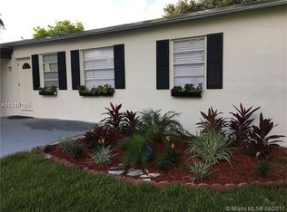 1565 NW 129th St, North Miami, FL 33167