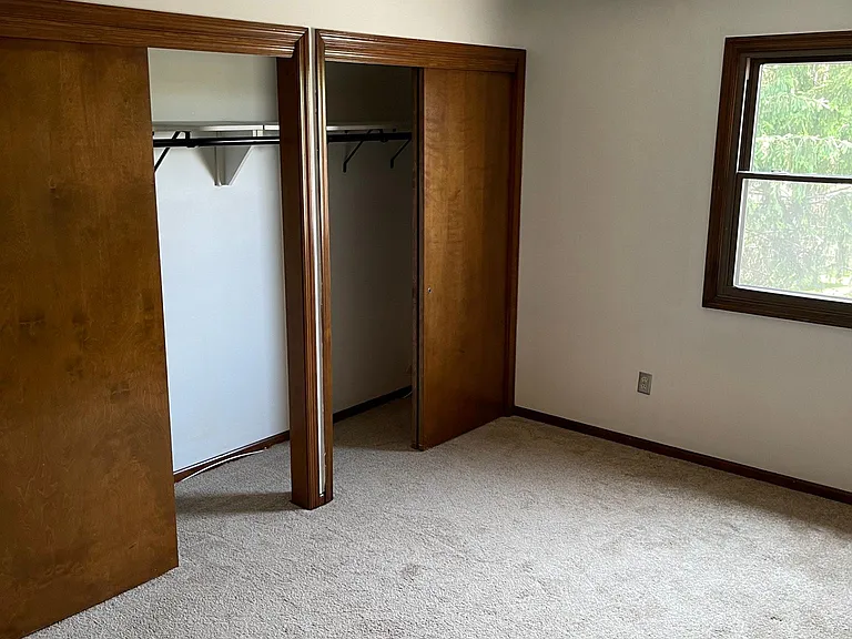 83 Corbins Mill Dr — Photo 26