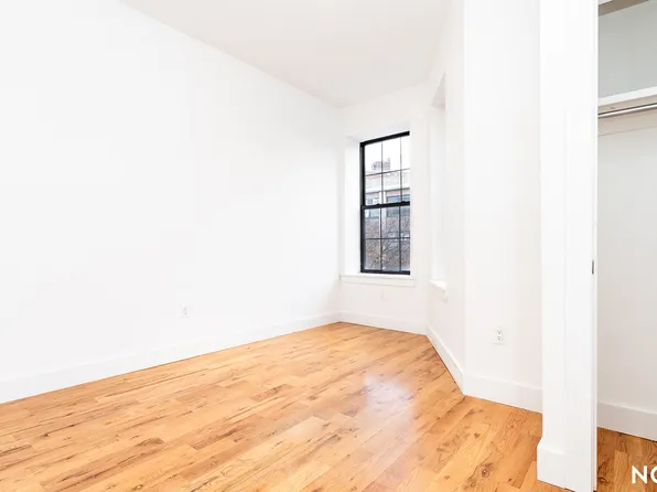 257 Hart Street image 19 of 21