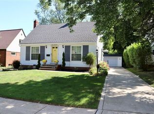 1161 Fernwood Dr, Westlake, OH 44145