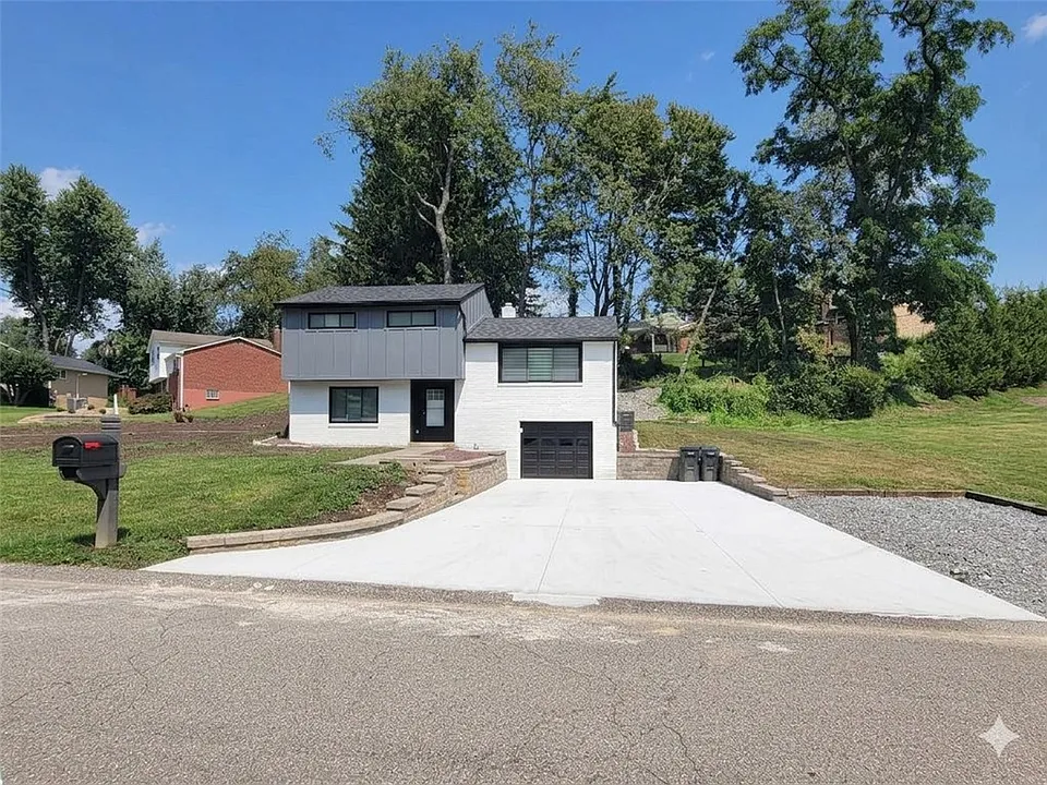 113 Meadowbrook Dr