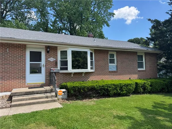 12804 E 39th Ter S, Independence, MO 64055