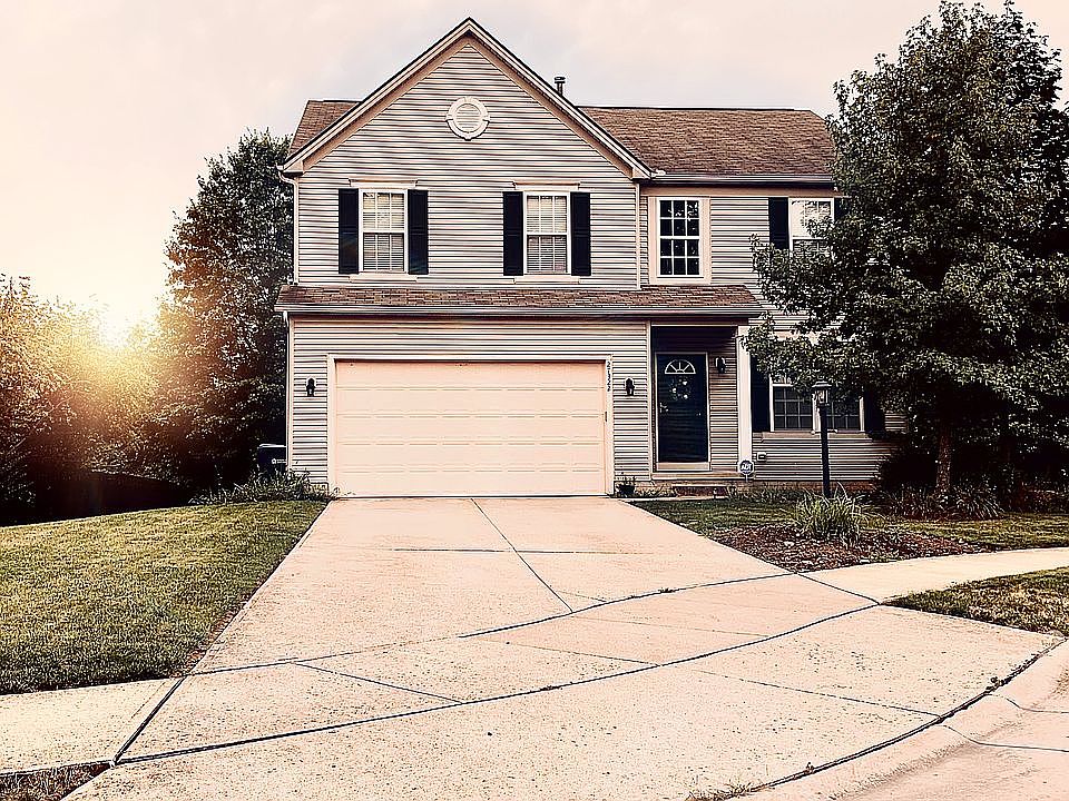 1st image of 27322 Wheaton Pl