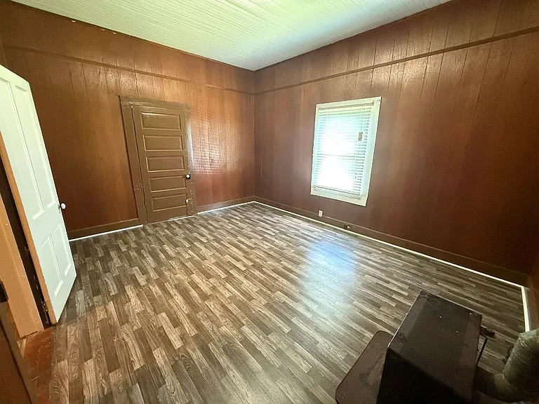 3768 S Walnut St — Photo 28
