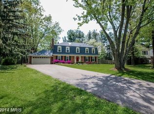 4216 Flower Valley Dr, Rockville, MD 20853