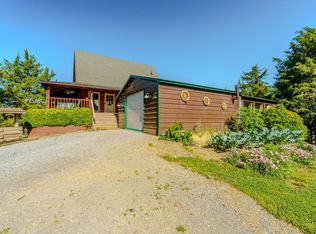 1582 Romary Rd, Dandridge, TN 37725