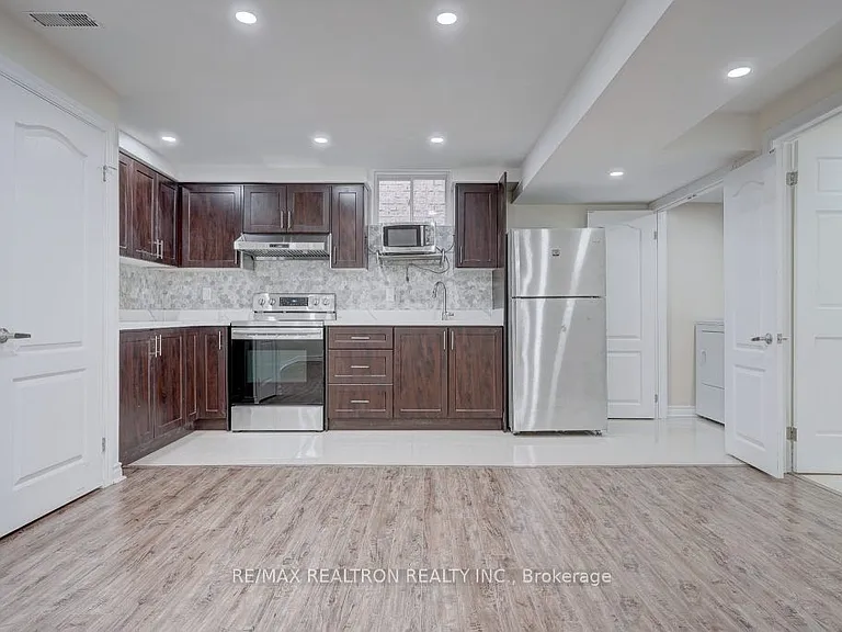 41 Oswell Dr #BSMNT — Photo 12