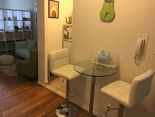 Rented by New York City Apartments | media 37